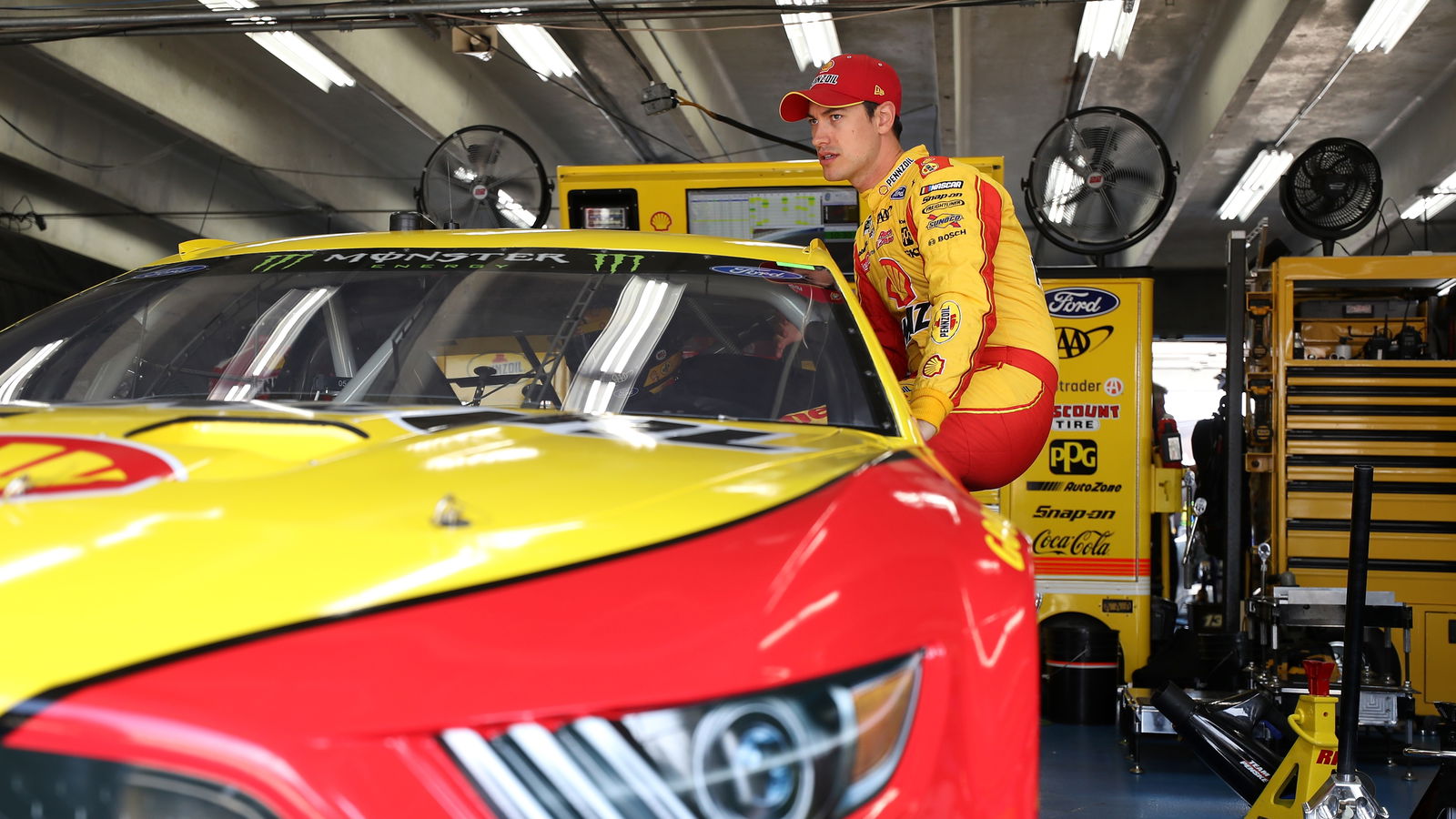 Joey Logano unbeatable in opening stage at Michigan